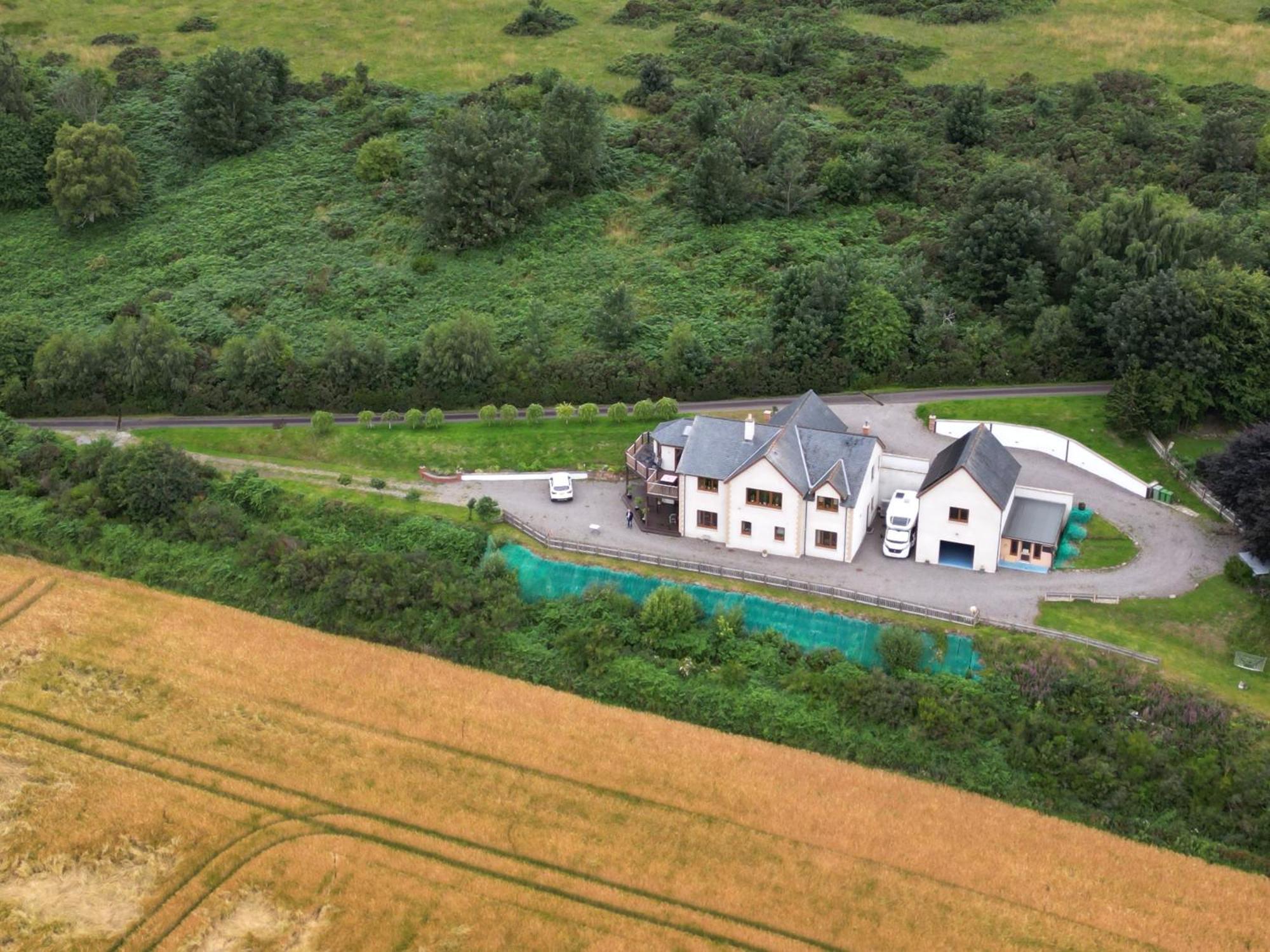 Doura Lodge Инвернесс Экстерьер фото